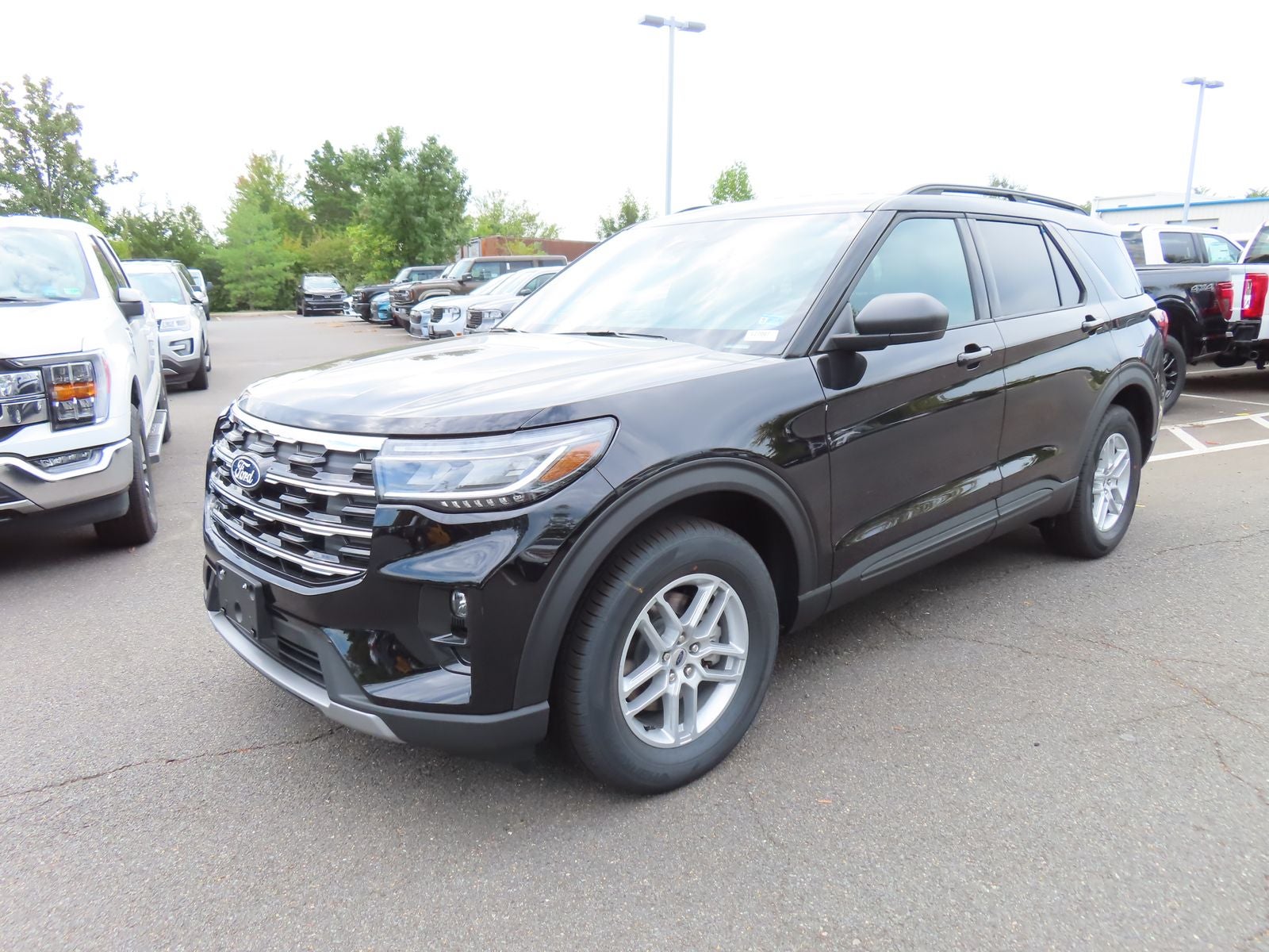 2027 Ford Explorer Active 200A