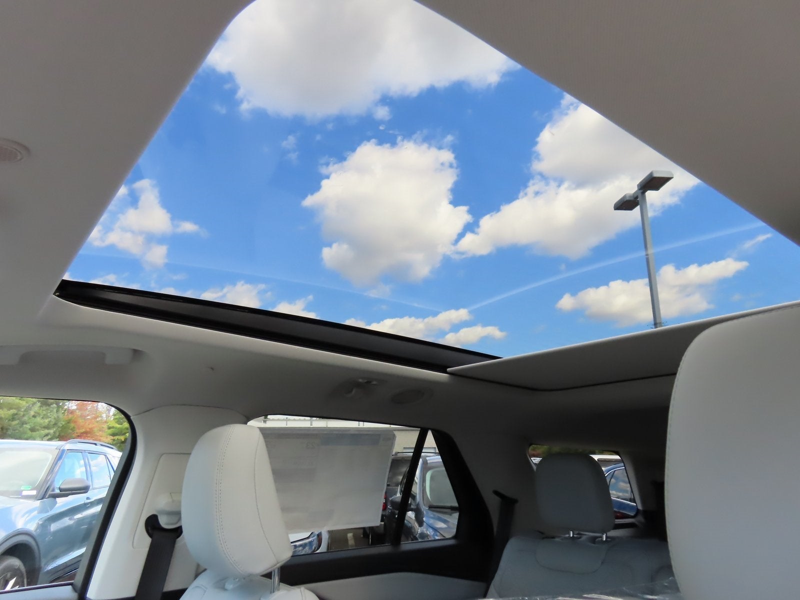 2026 Ford Explorer Platinum 600A