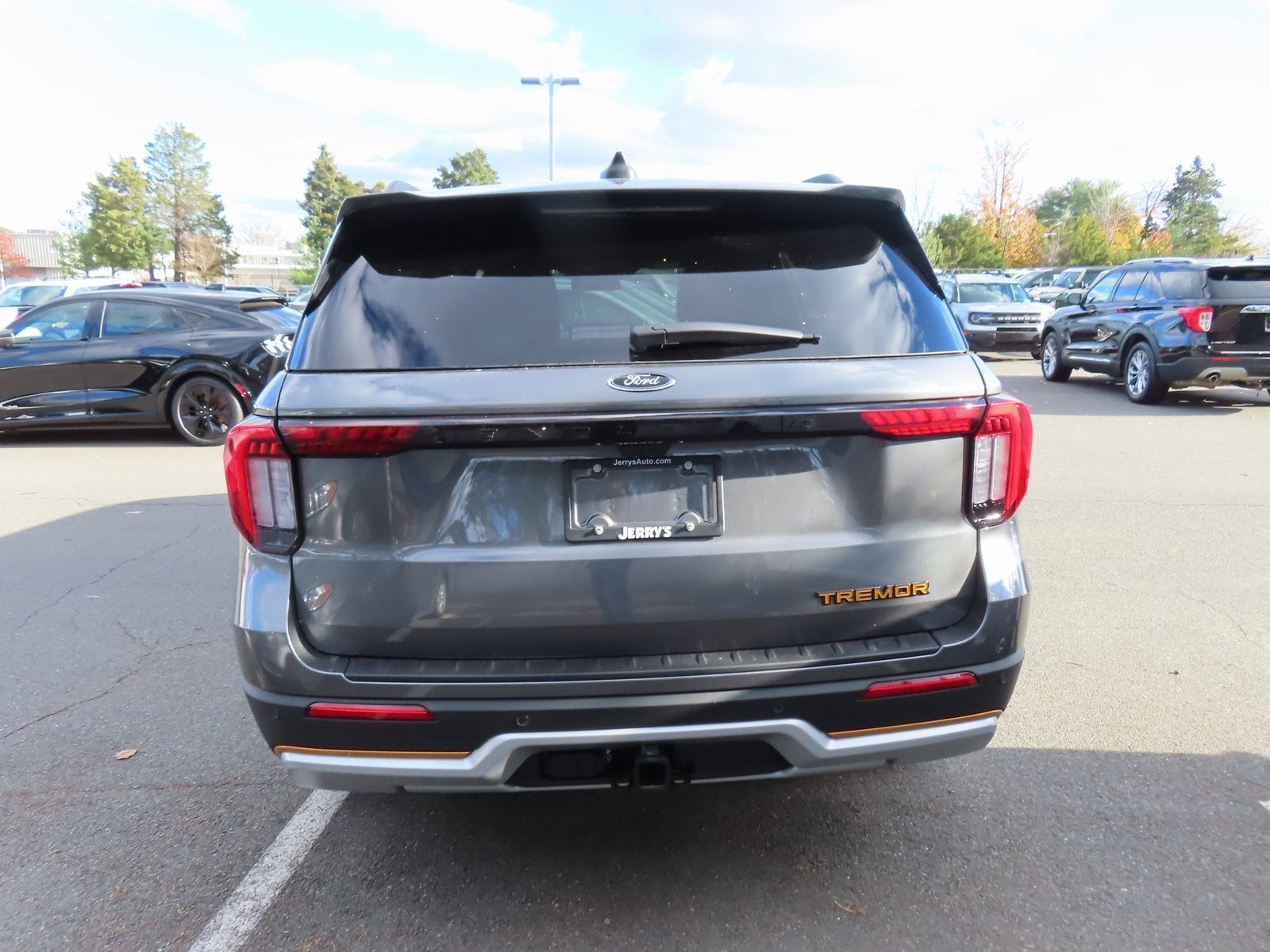 2026 Ford Explorer TREMOR 800A