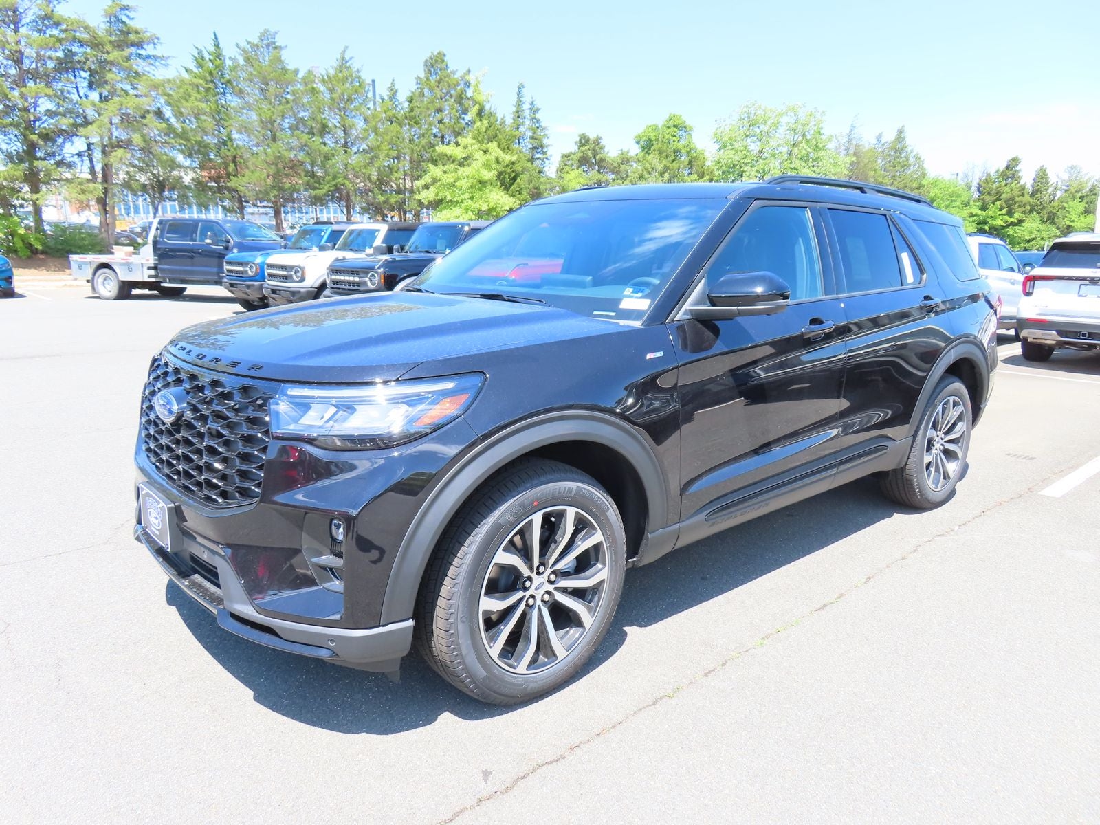 2026 Ford Explorer ST-Line 300A