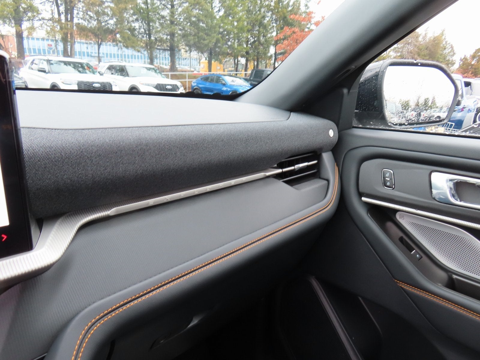 2026 Ford Explorer TREMOR 800A