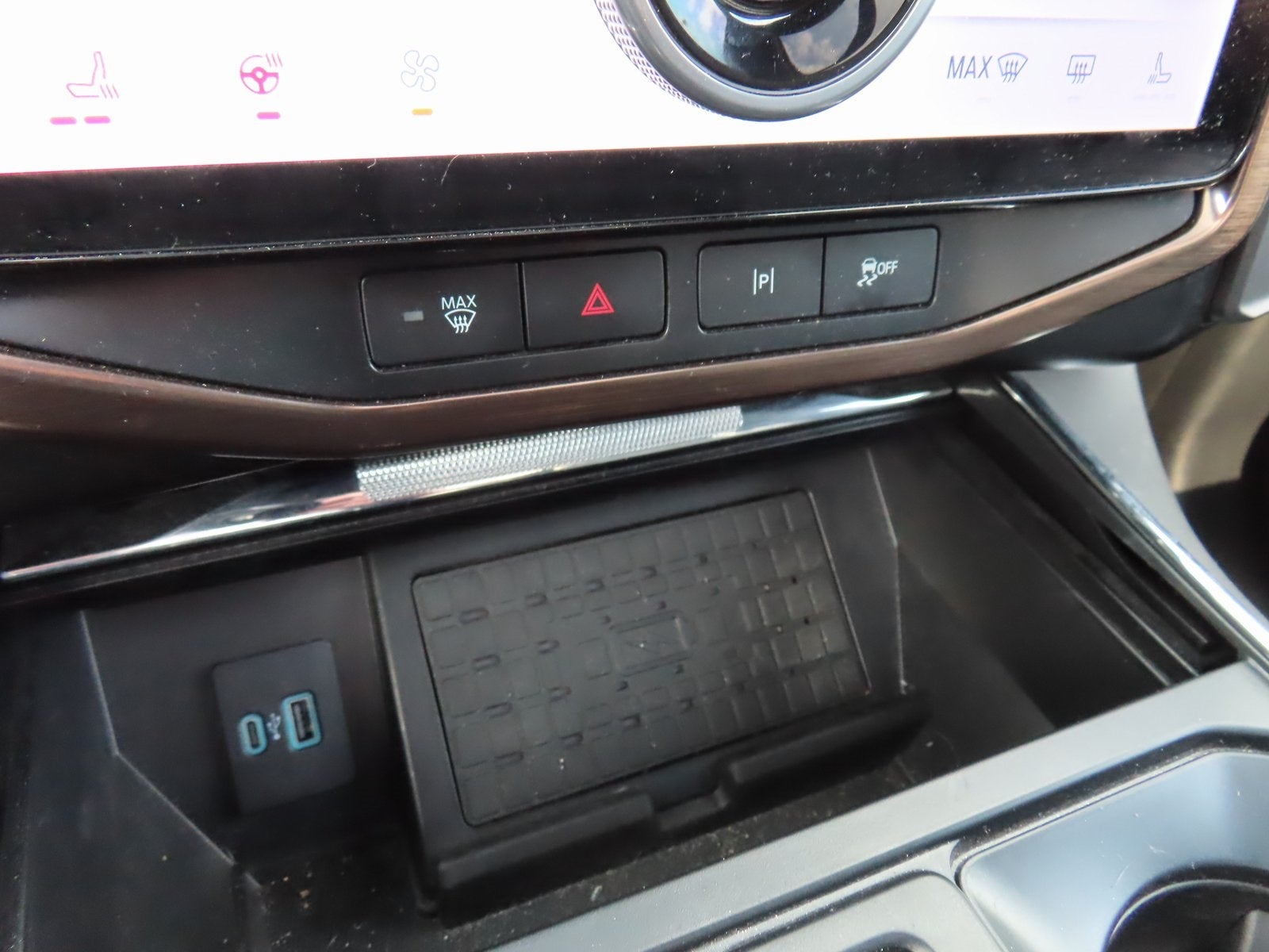 2024 Ford F-150 Lightning Lariat