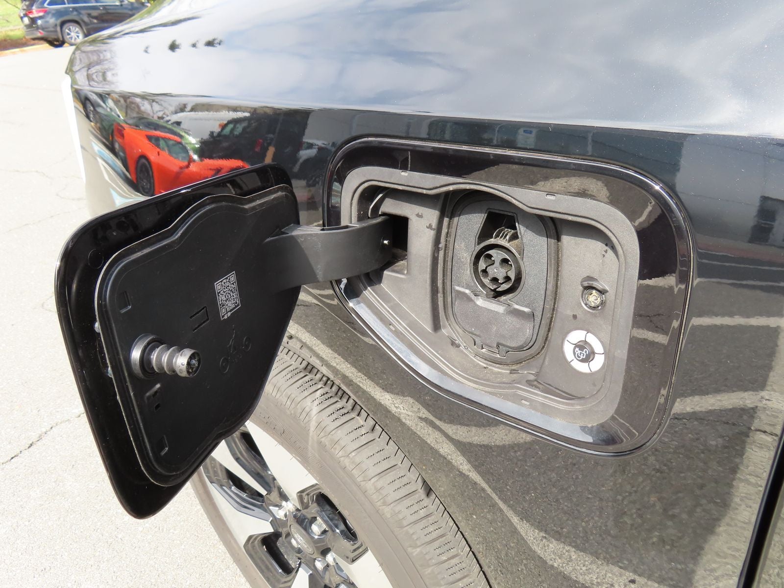 2024 Ford F-150 Lightning Platinum