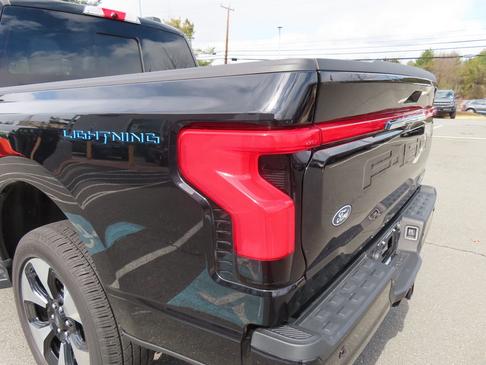 2024 Ford F-150 Lightning Platinum