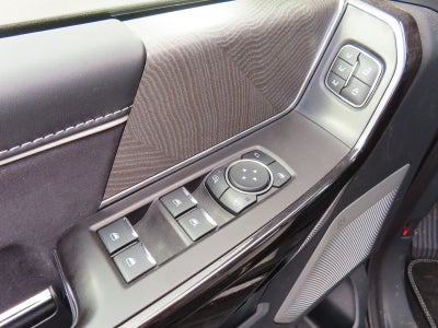 2024 Ford F-150 Lightning Platinum