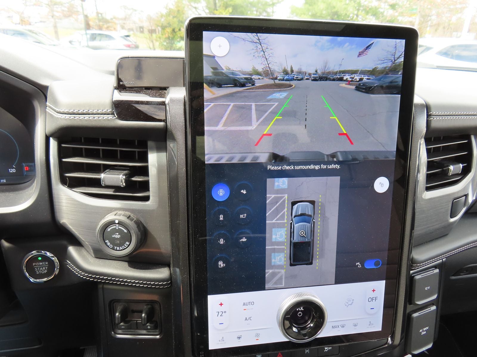 2024 Ford F-150 Lightning Platinum