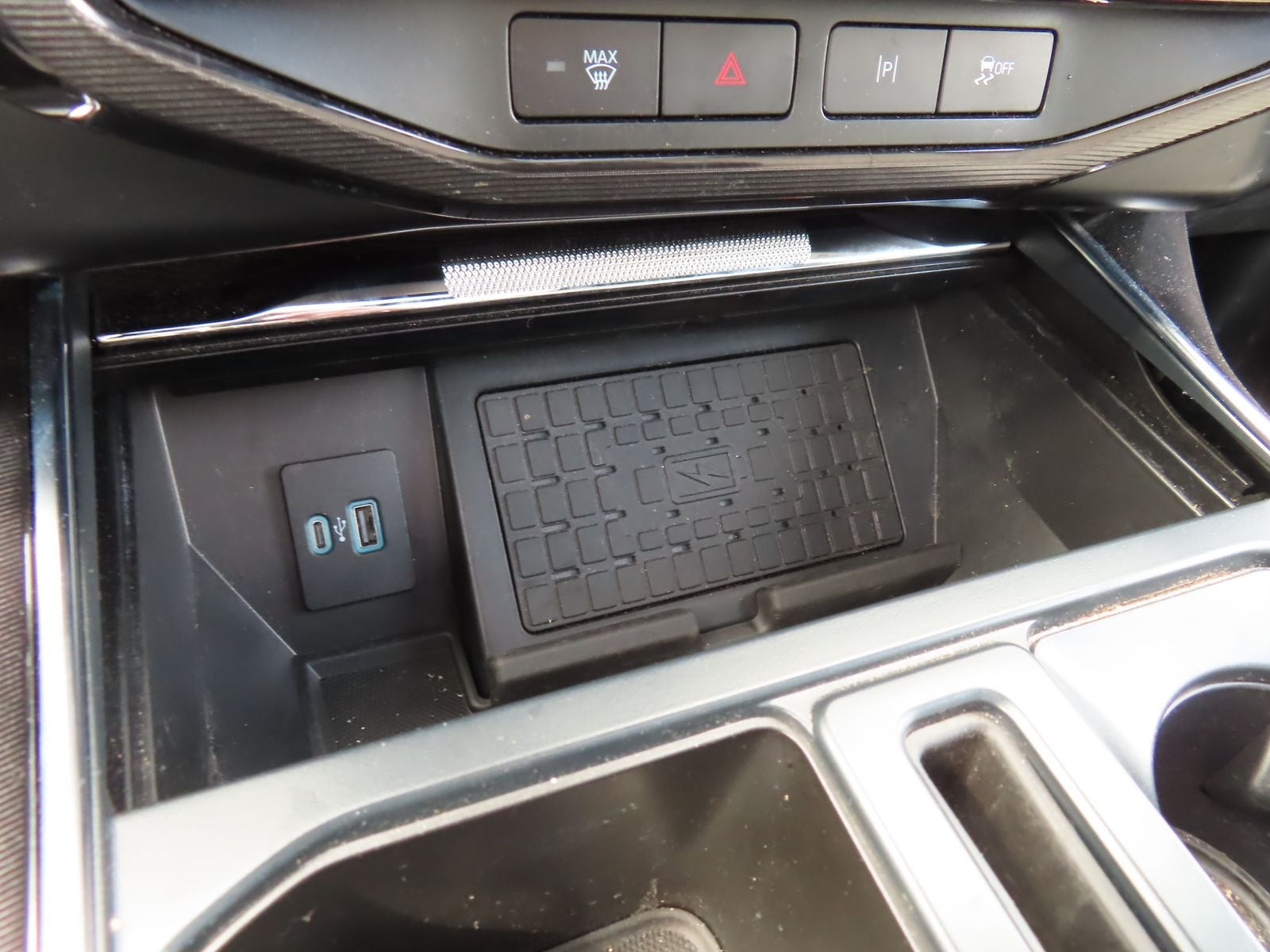 2024 Ford F-150 Lightning Platinum