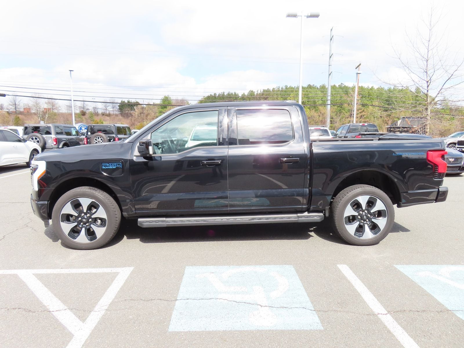 2024 Ford F-150 Lightning Platinum