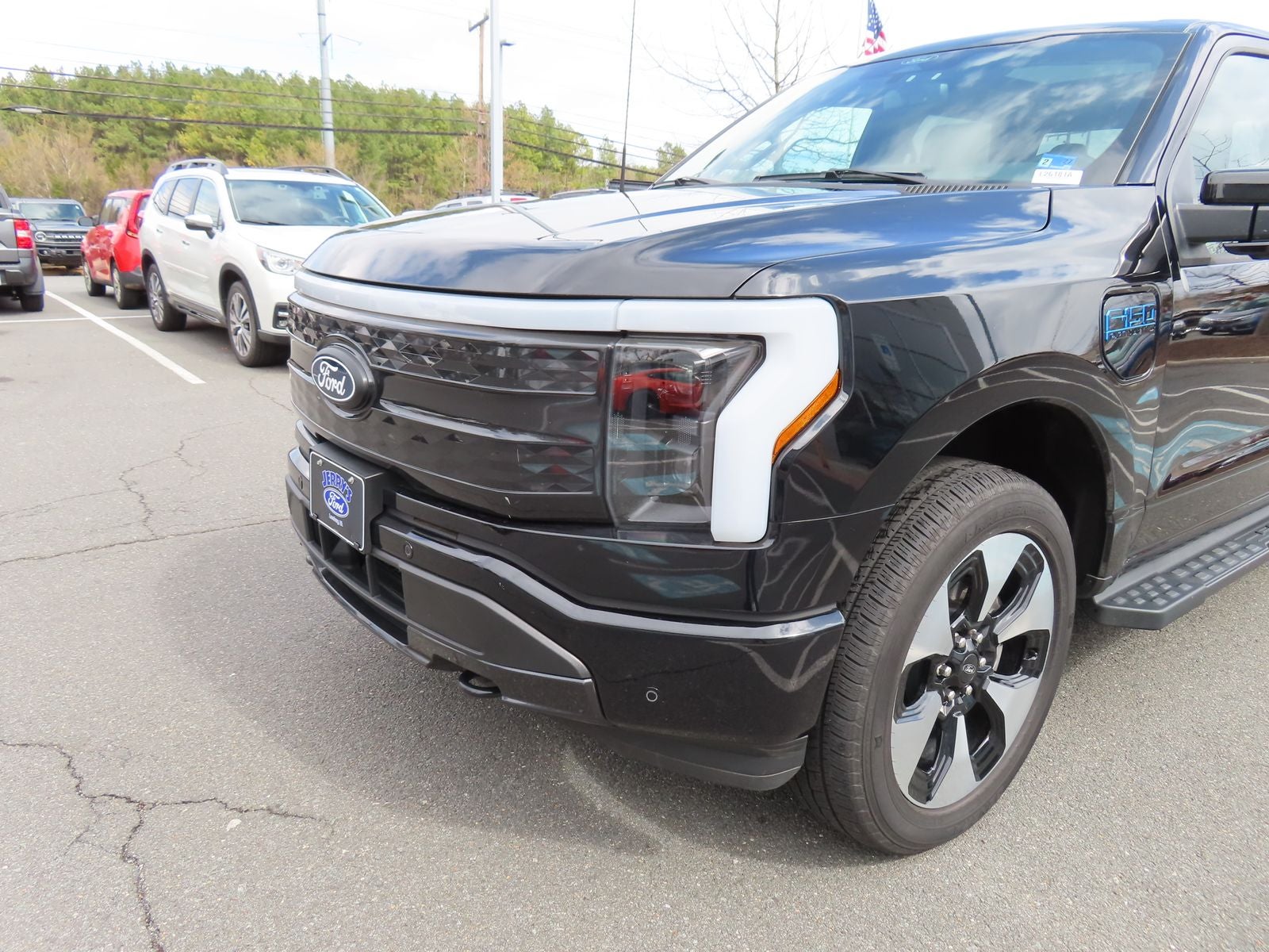 2024 Ford F-150 Lightning Platinum