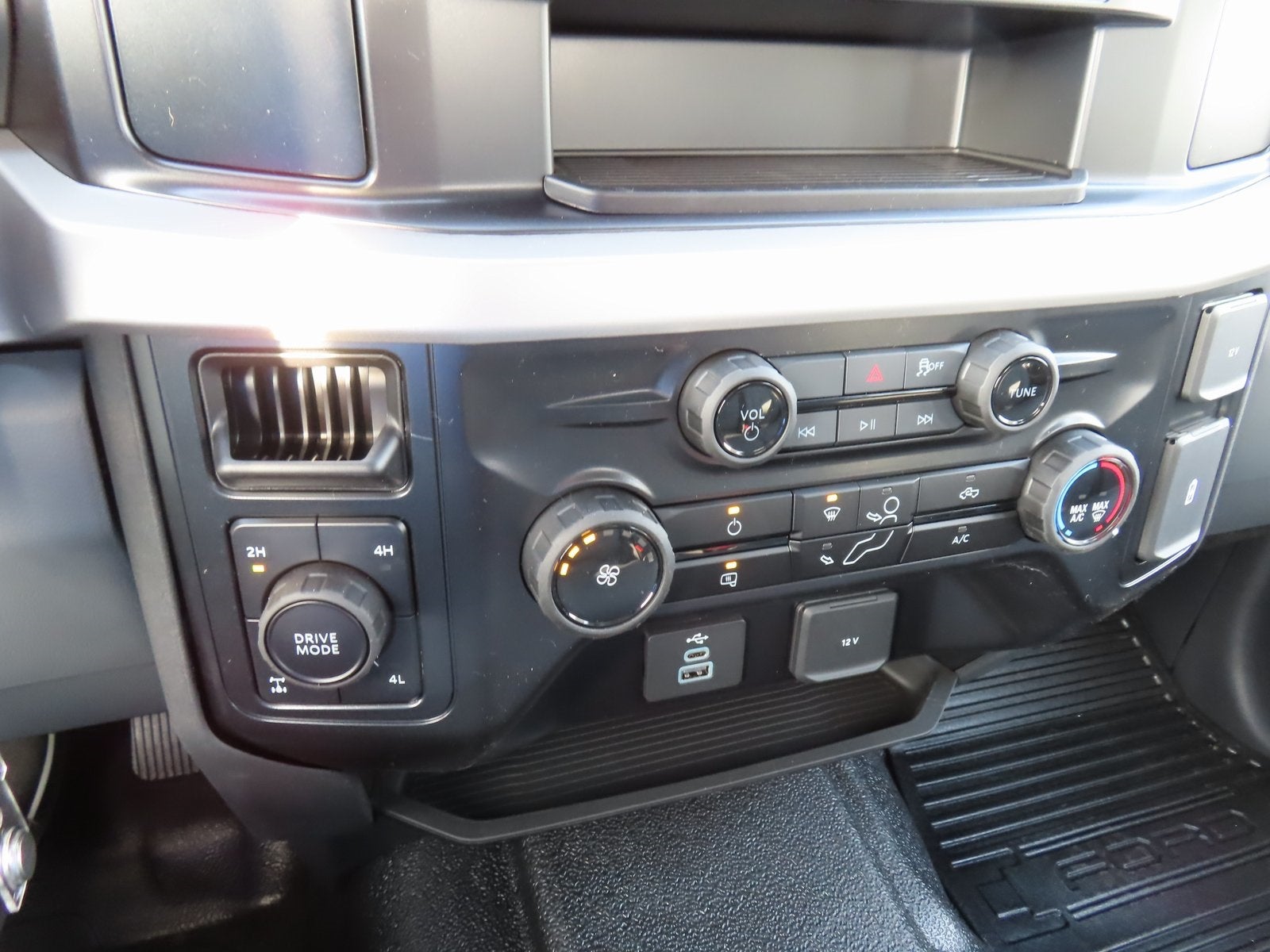 2026 Ford F-250SD XL 600A