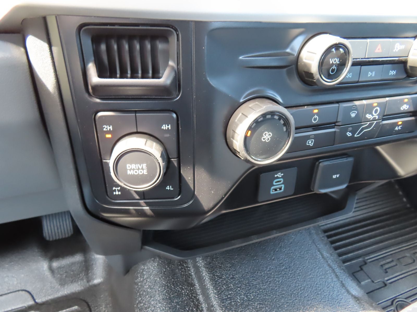 2026 Ford F-250SD XL 600A