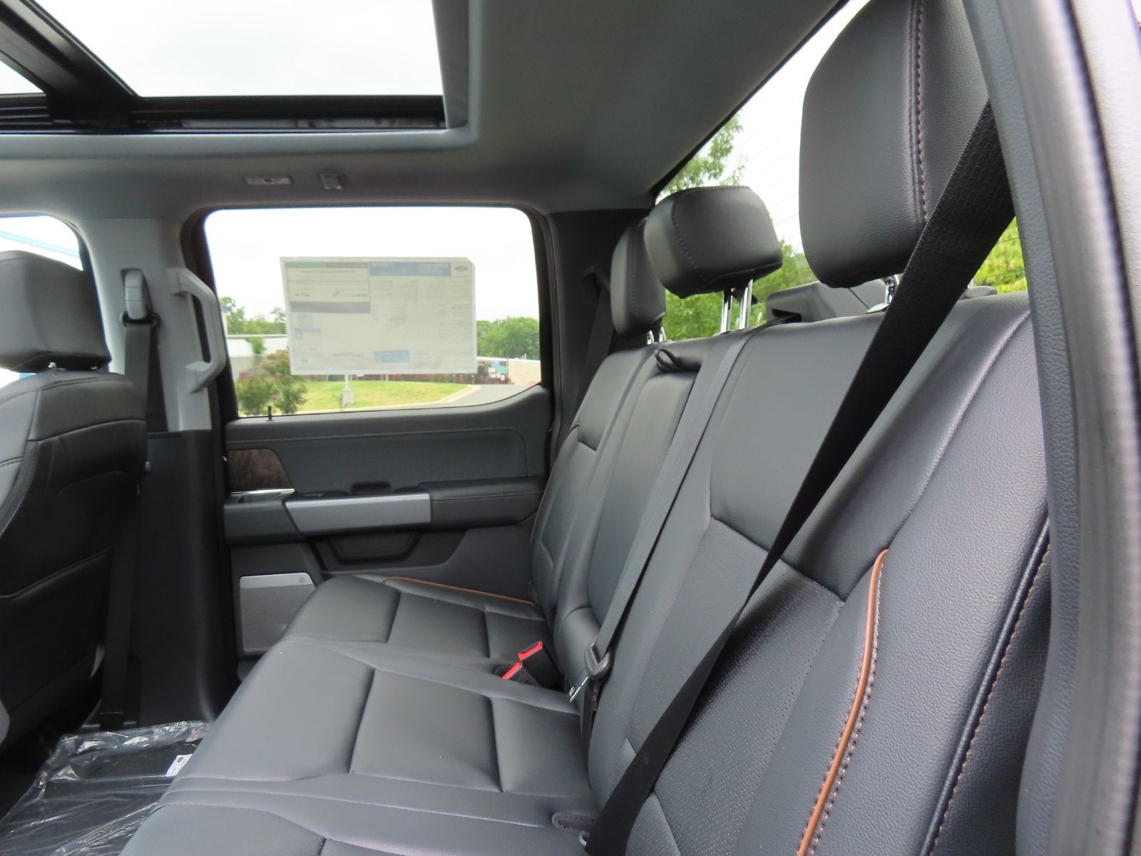 2027 Ford F-250SD Lariat 608A