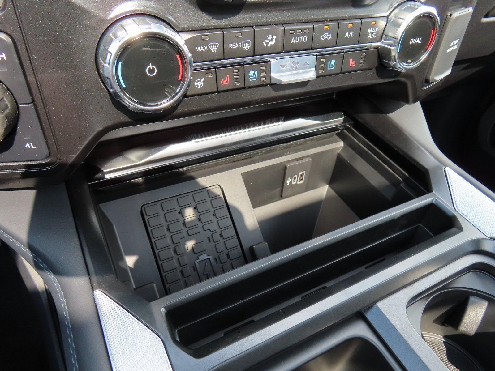 2026 Ford F-250SD Platinum 703A