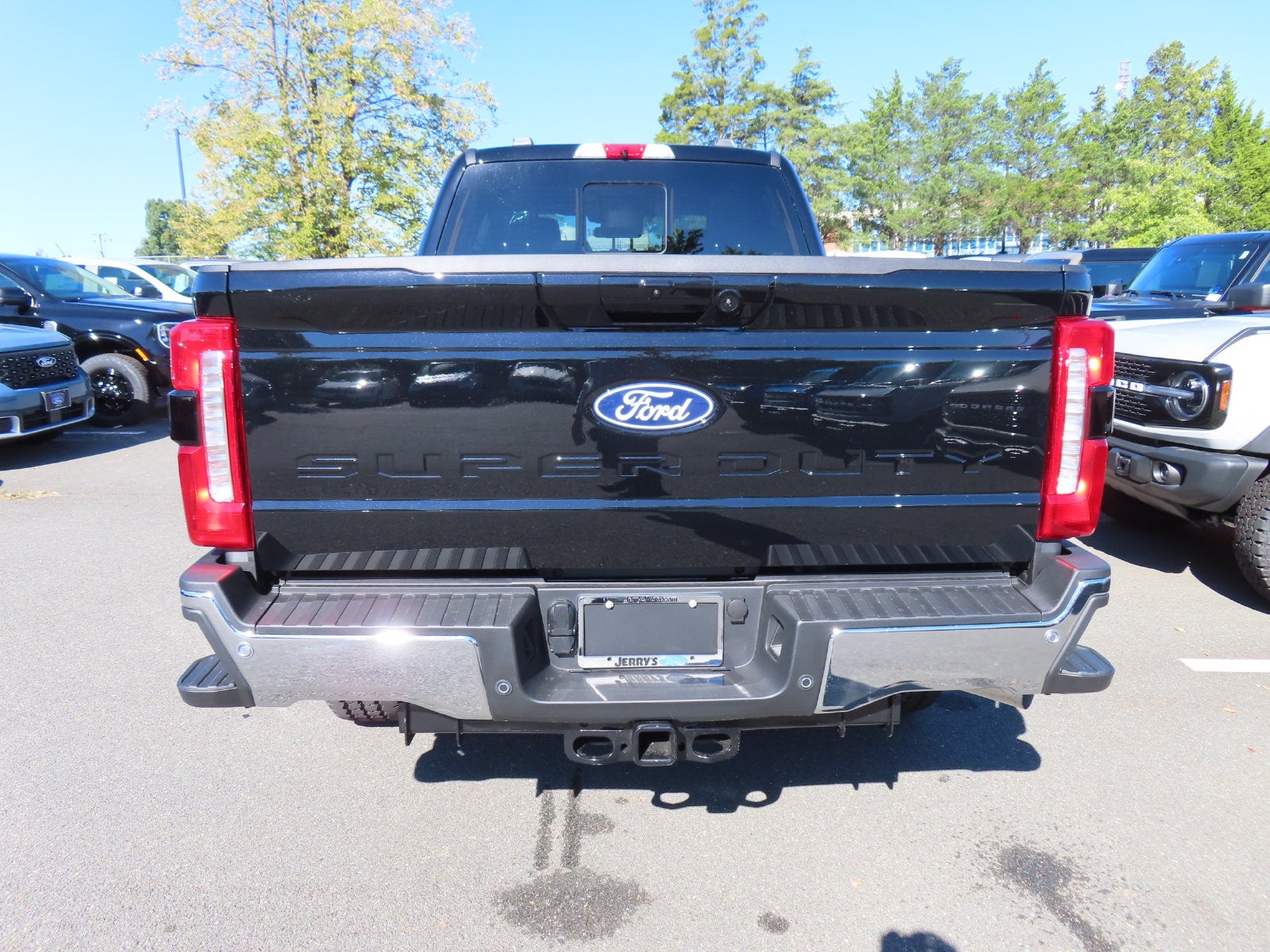 2027 Ford F-250SD Lariat 608A
