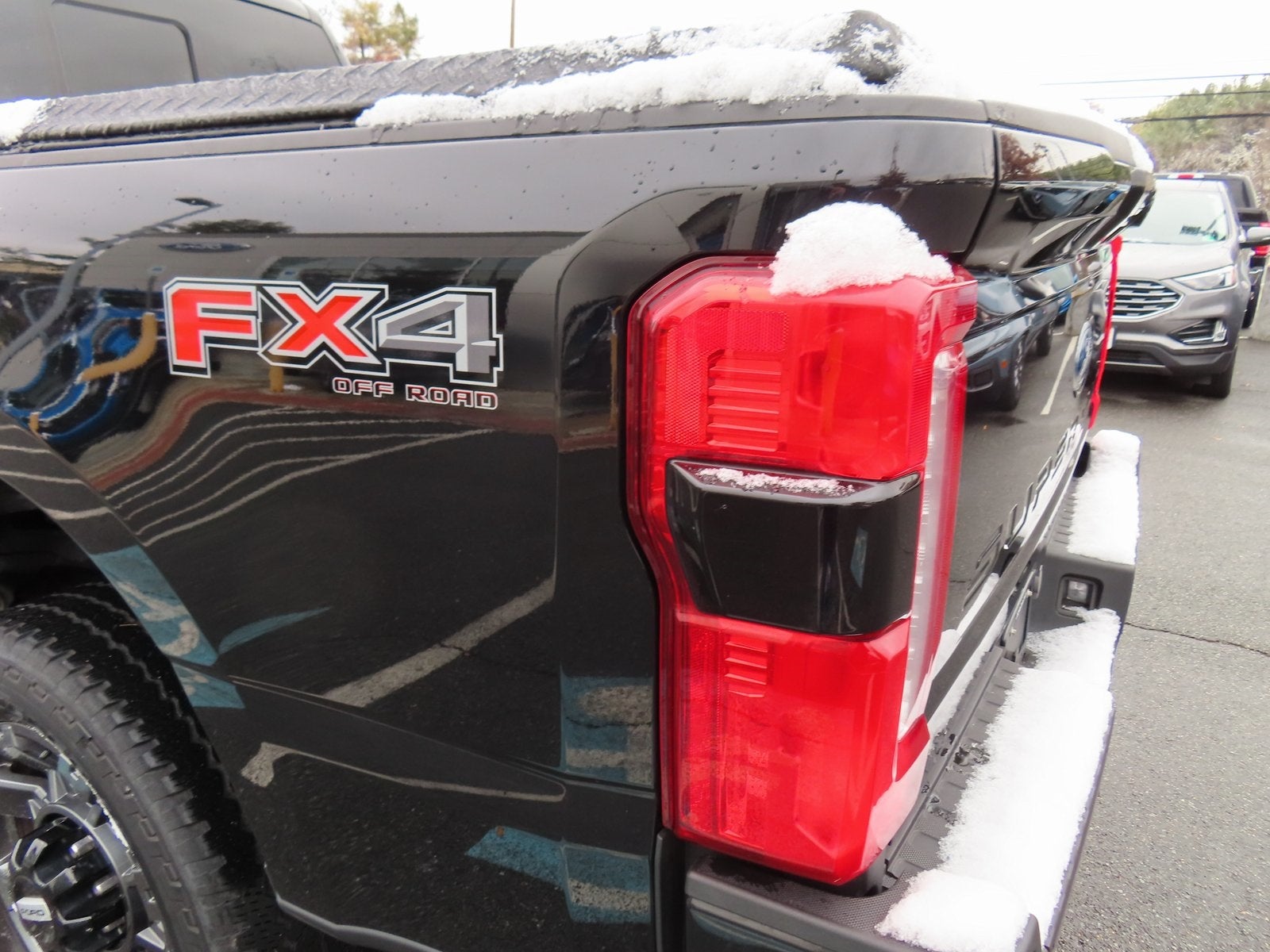 2023 Ford F-350SD Lariat