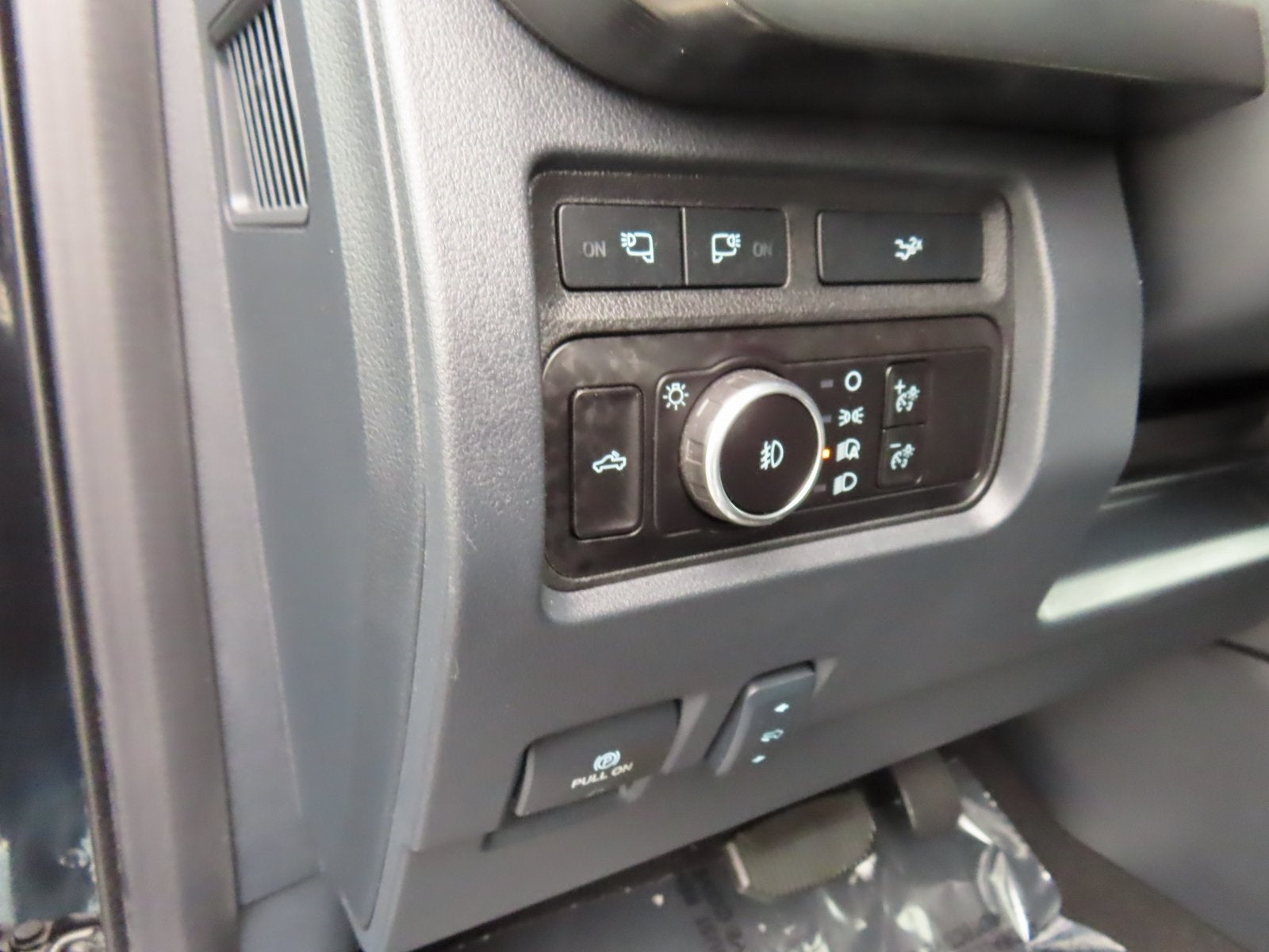 2023 Ford F-350SD Lariat