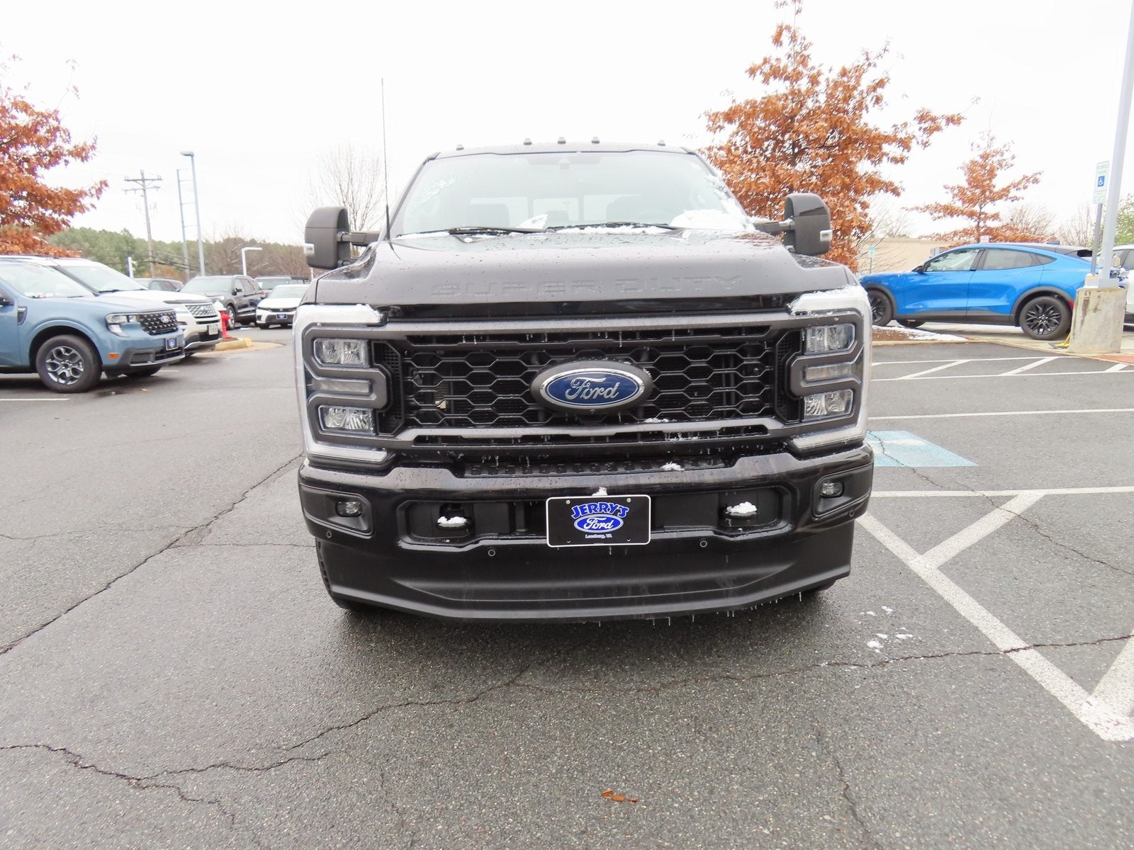 2023 Ford F-350SD Lariat