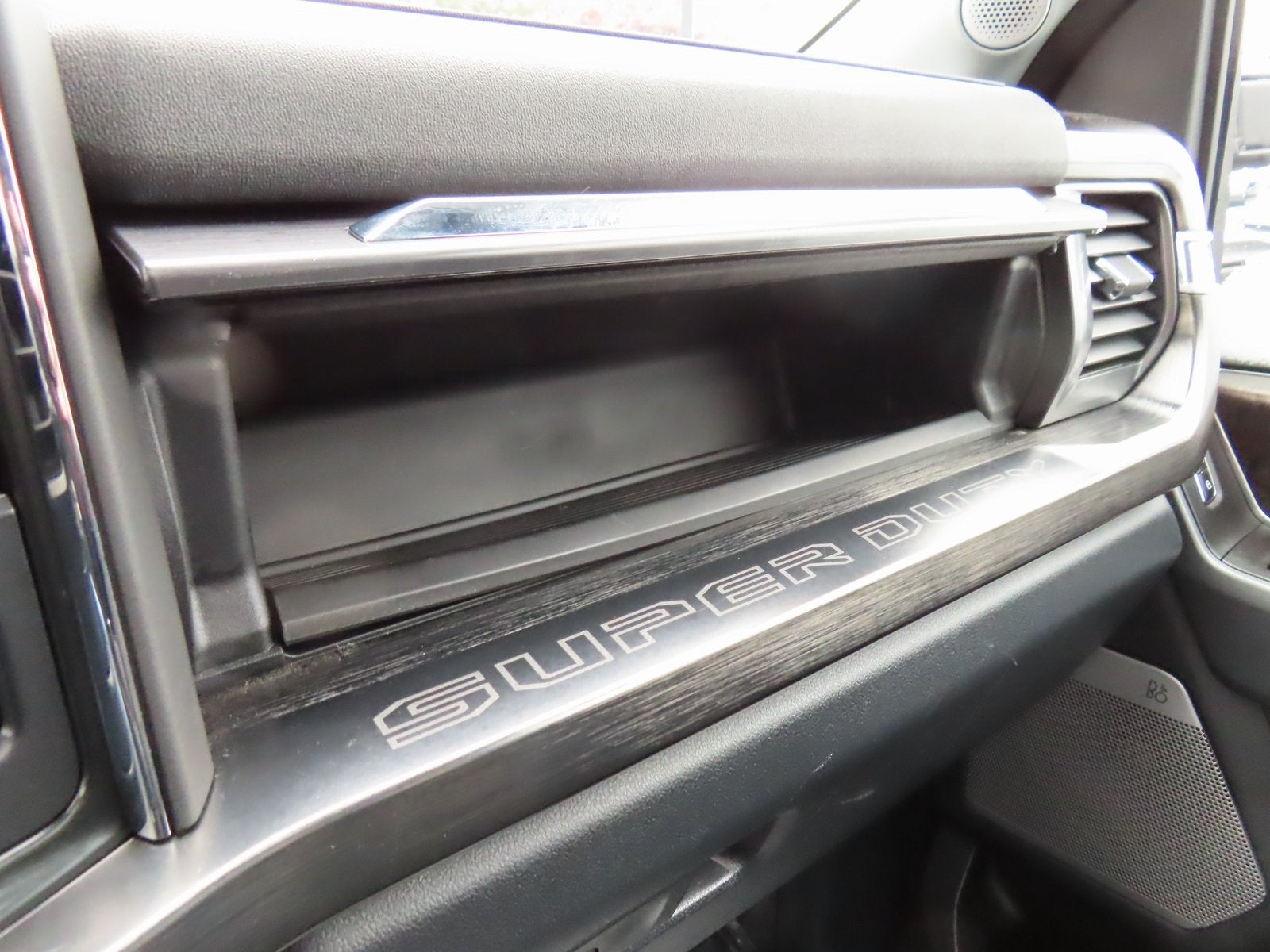 2023 Ford F-350SD Lariat