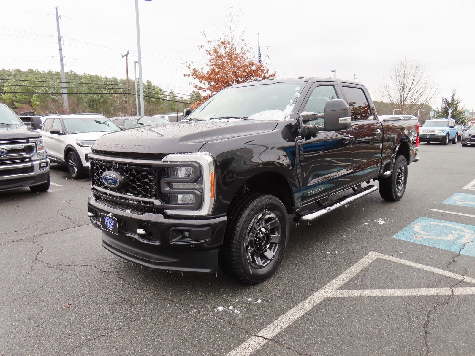 2023 Ford F-350SD Lariat