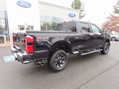 2023 Ford F-350SD Lariat