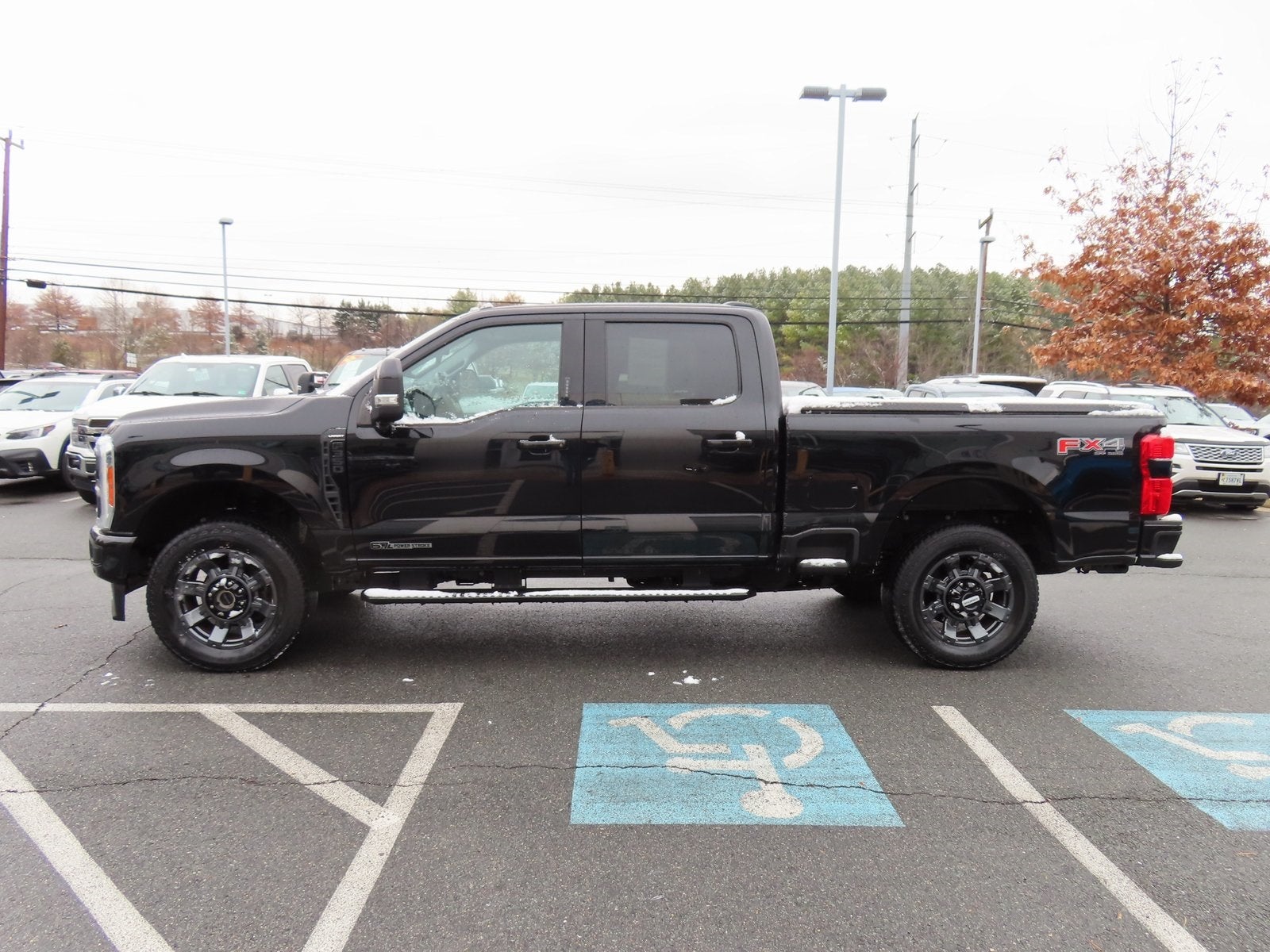 2023 Ford F-350SD Lariat