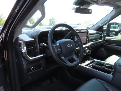 2025 Ford F-350SD Lariat DRW