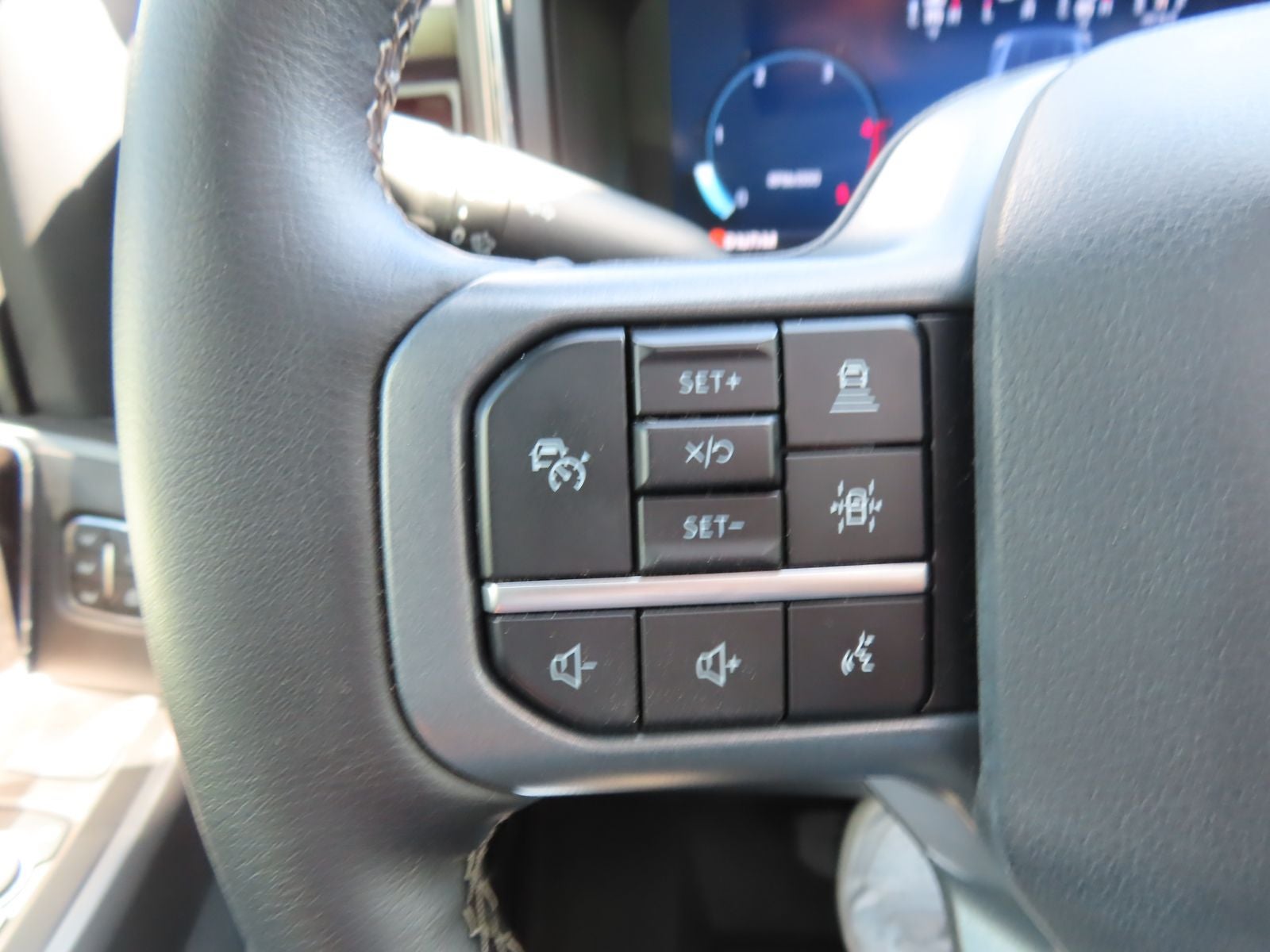 2025 Ford F-350SD Lariat DRW