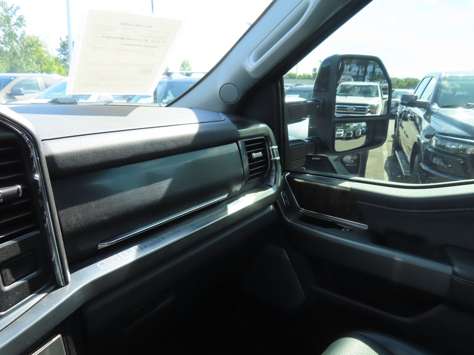 2025 Ford F-350SD Lariat DRW
