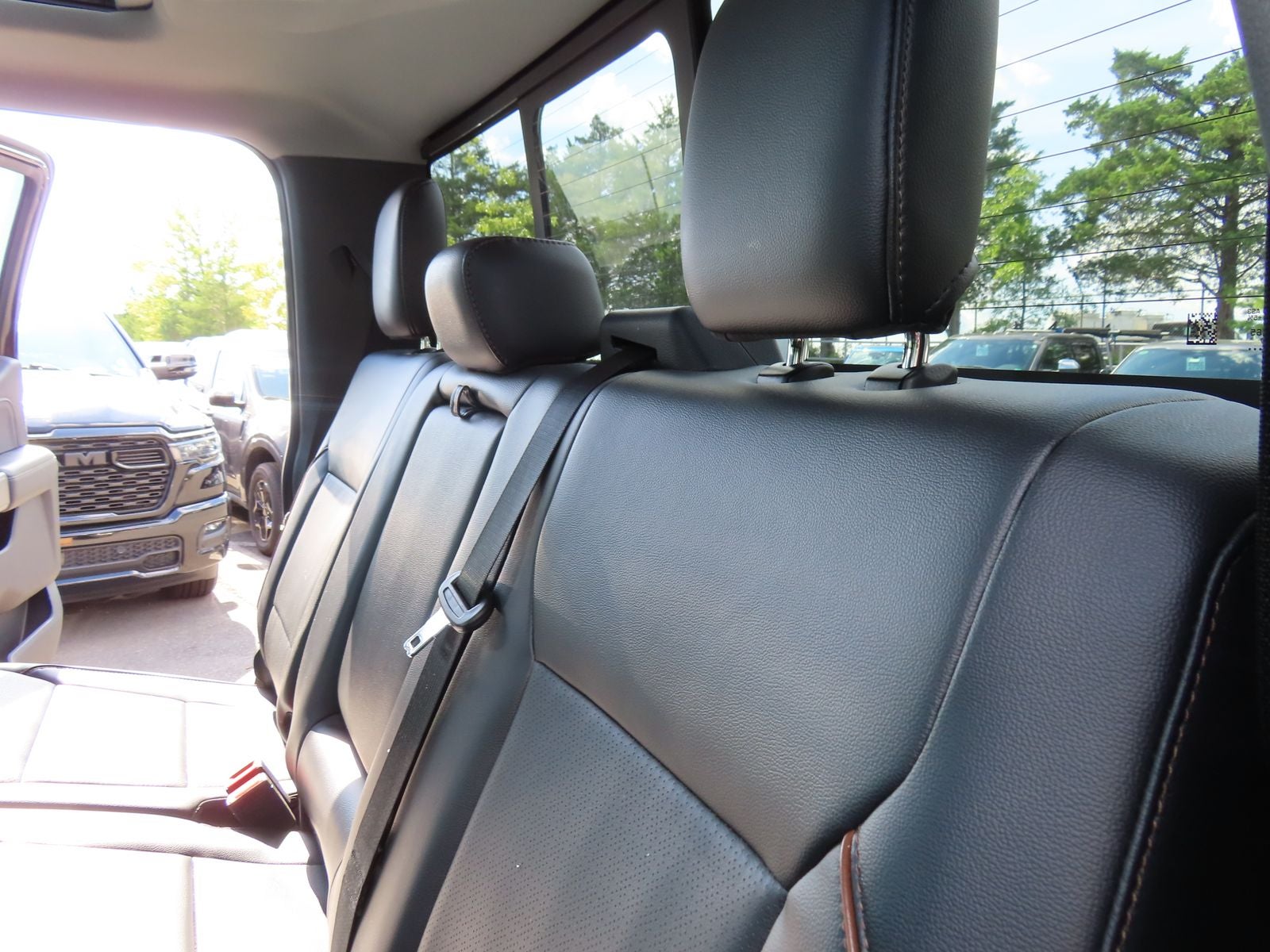 2025 Ford F-350SD Lariat DRW