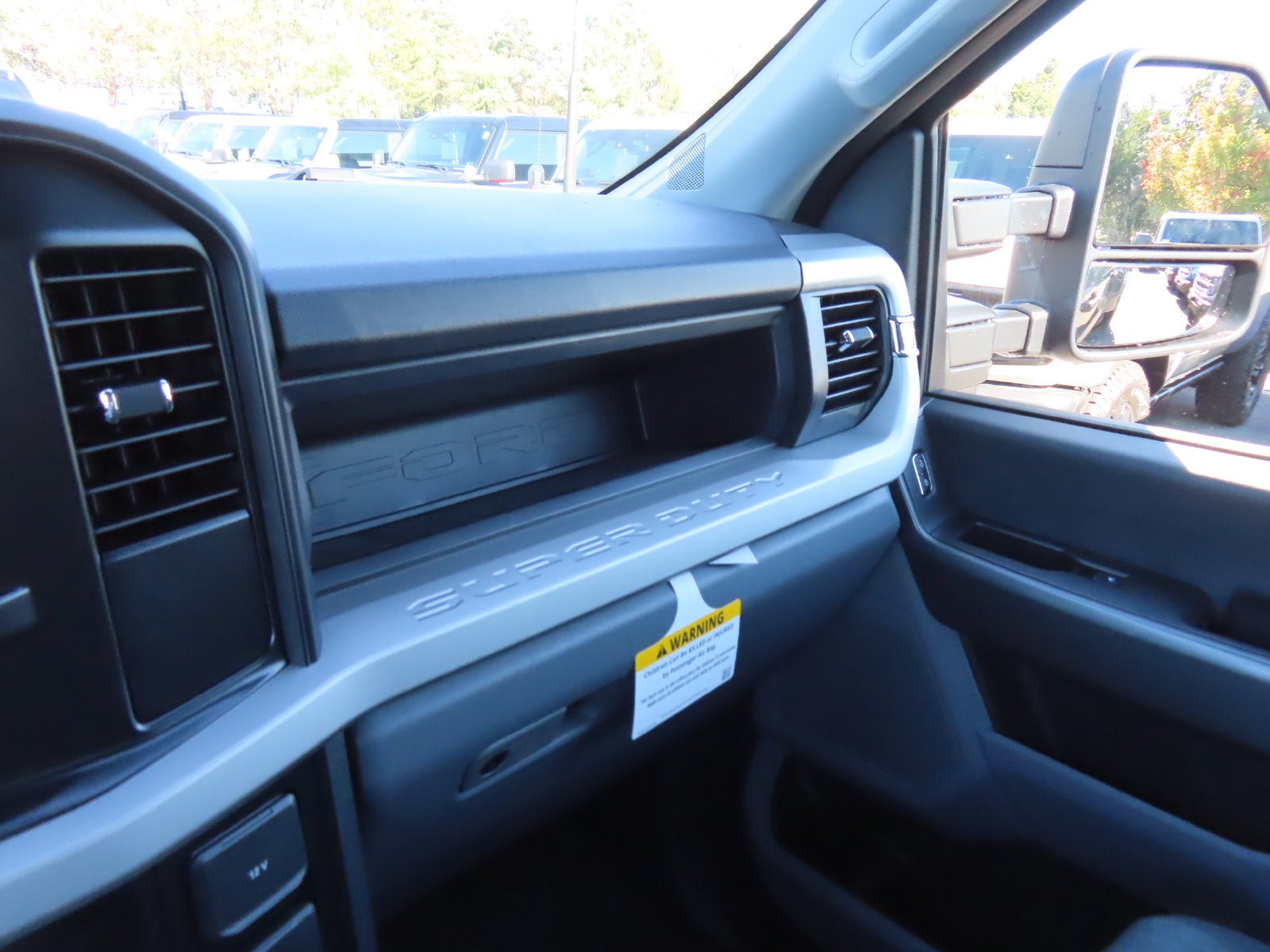 2027 Ford F-350SD STX 620A DRW