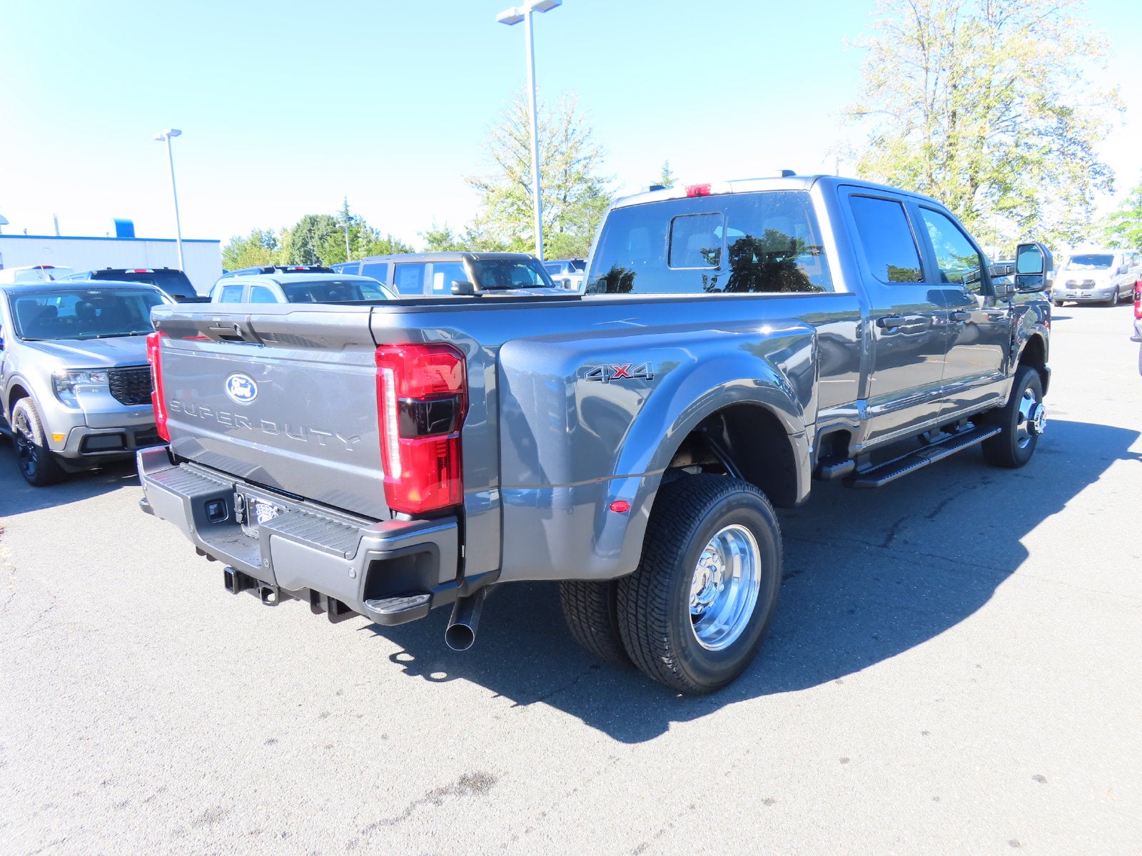 2027 Ford F-350SD STX 620A DRW
