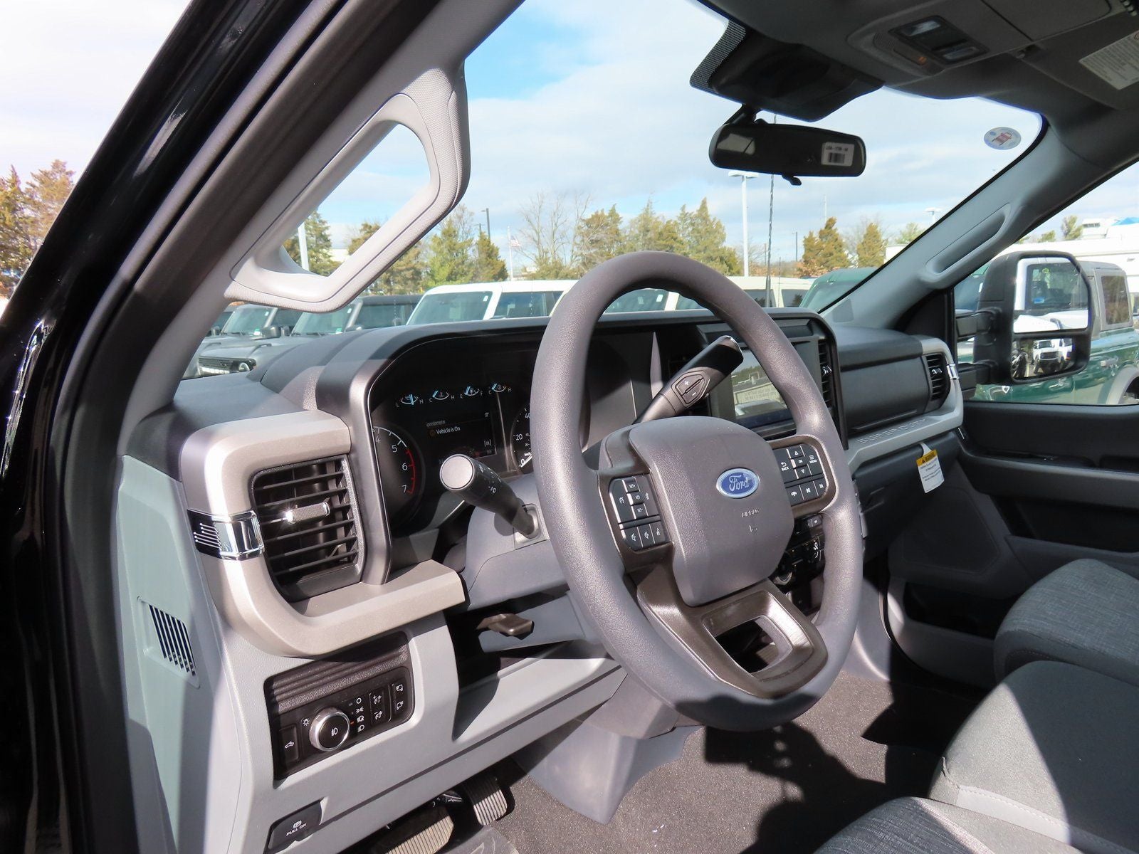 2026 Ford F-350SD XLT DRW 623A