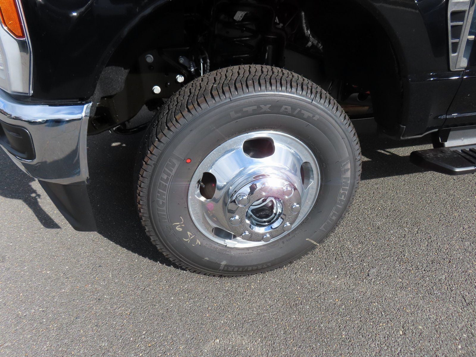 2026 Ford F-350SD XLT DRW 623A