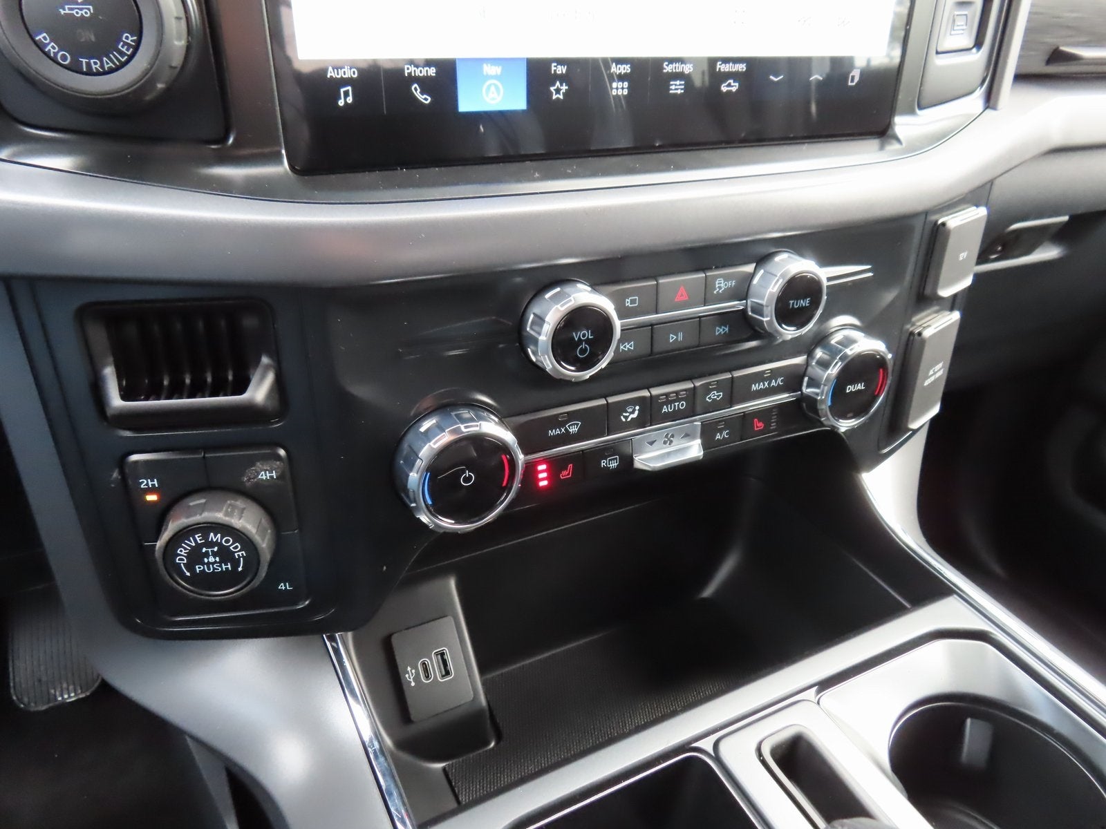 2025 Ford F-150 XLT 302A