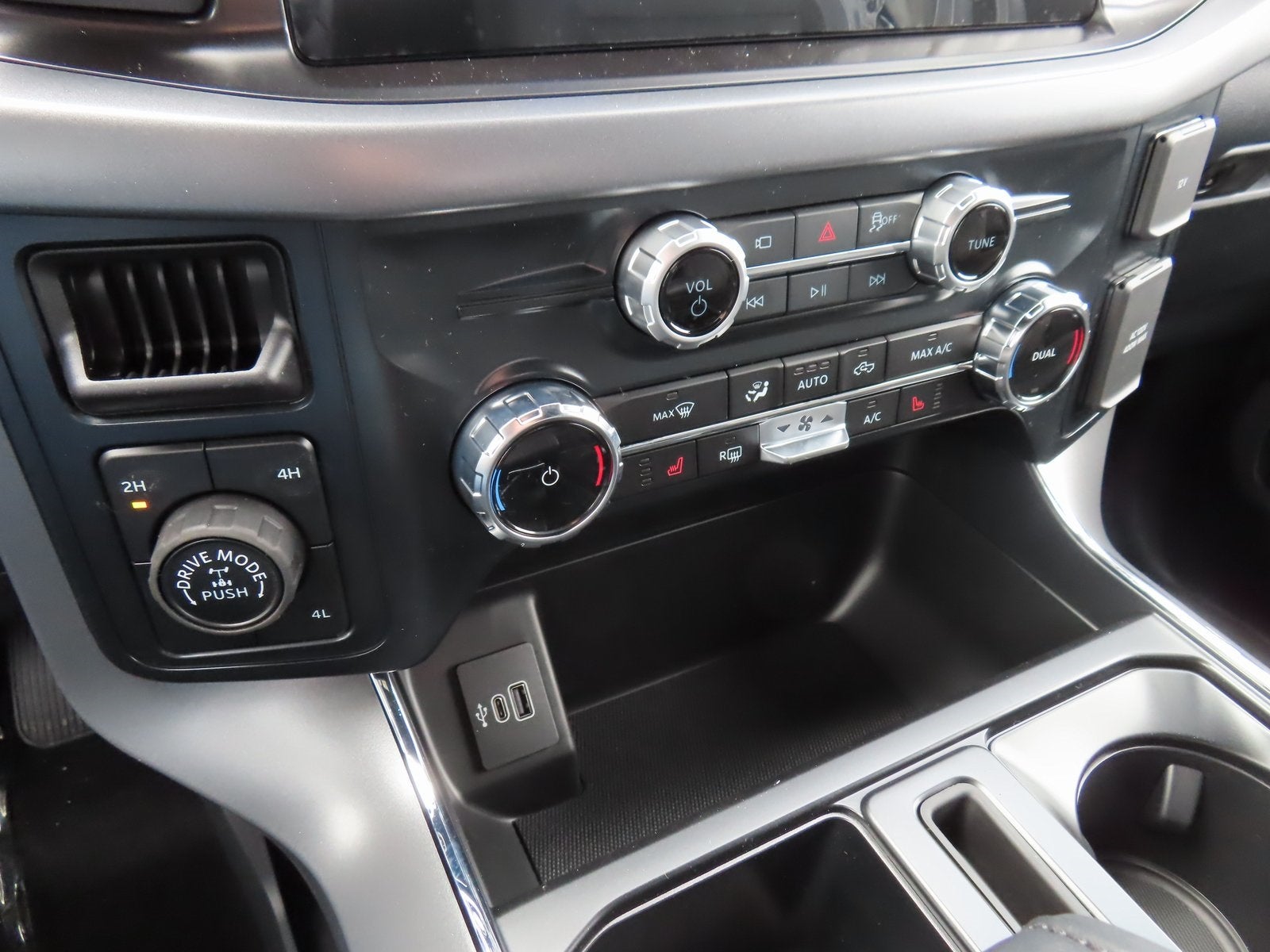 2026 Ford F-150 XLT 302A