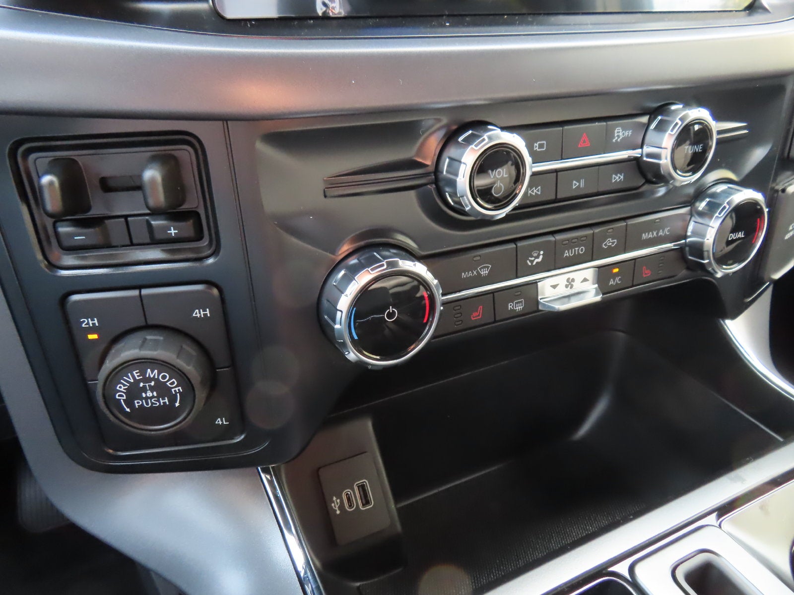 2026 Ford F-150 XLT 302A