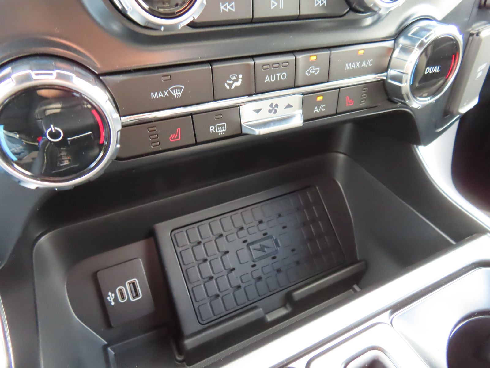 2026 Ford F-150 XLT 302A Hybrid