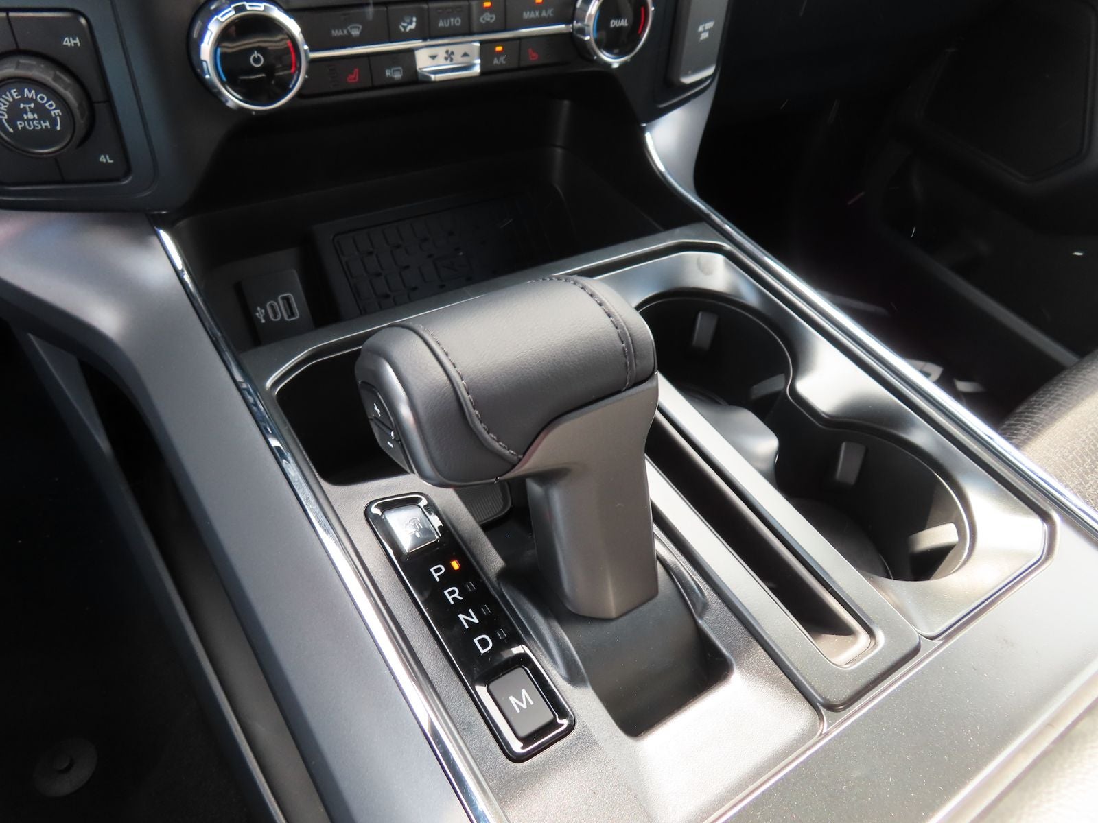 2026 Ford F-150 XLT 302A Hybrid