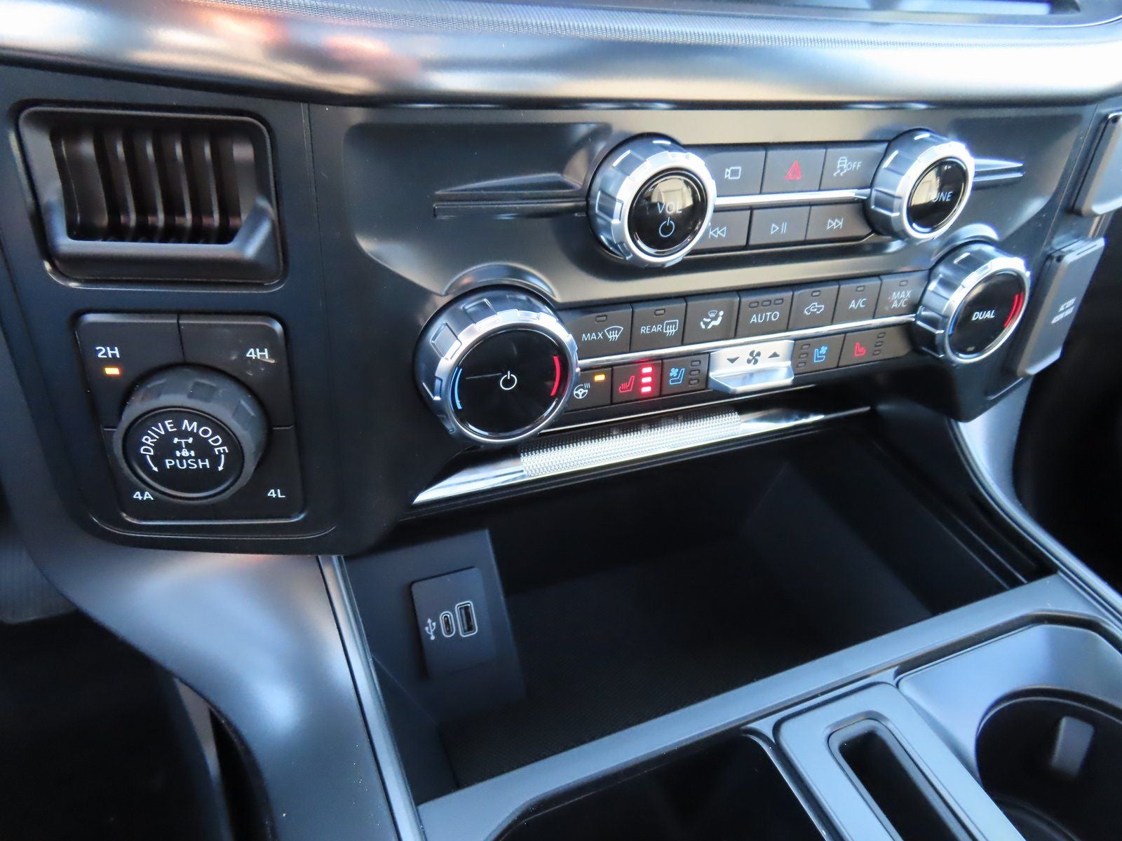 2026 Ford F-150 Lariat 501A