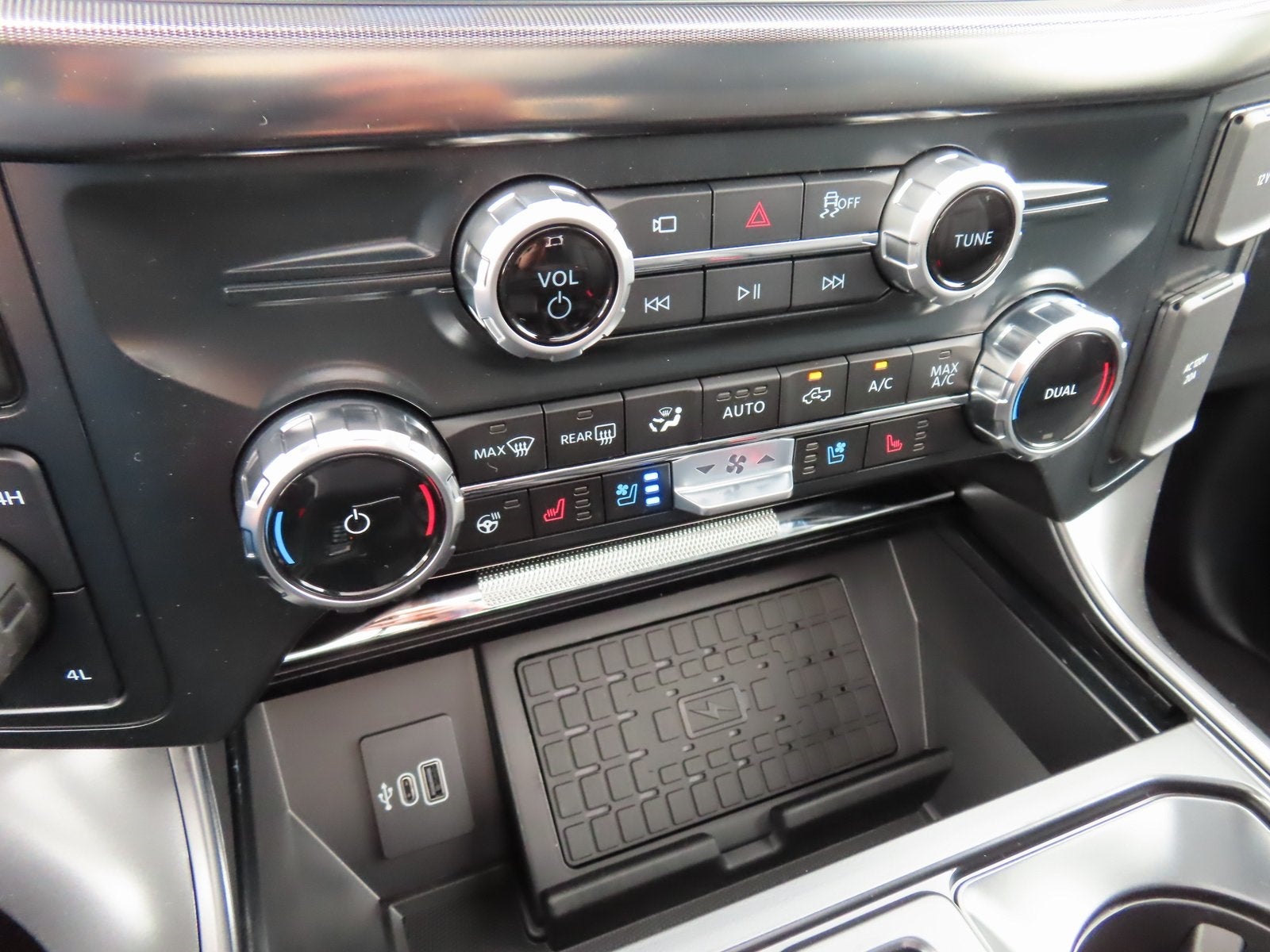 2025 Ford F-150 Lariat 502A Hybrid