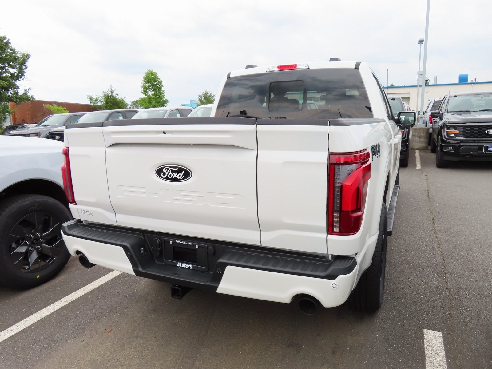 2025 Ford F-150 Lariat 502A Hybrid