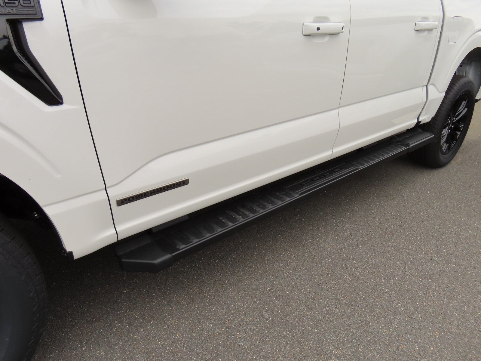 2025 Ford F-150 Lariat 502A Hybrid