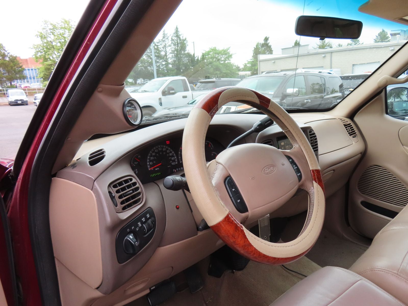 1999 Ford F-250SD Lariat