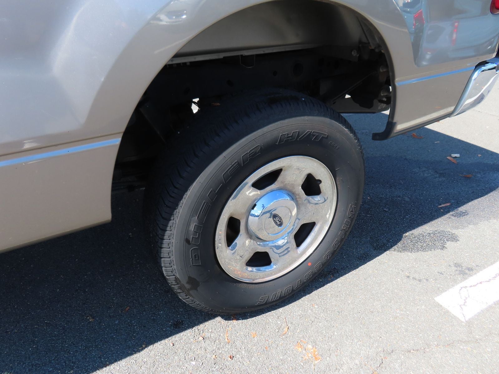 2005 Ford F-150 Base