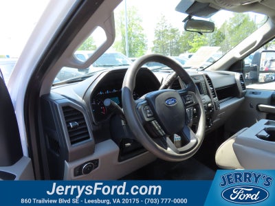 2022 Ford F-350SD XL