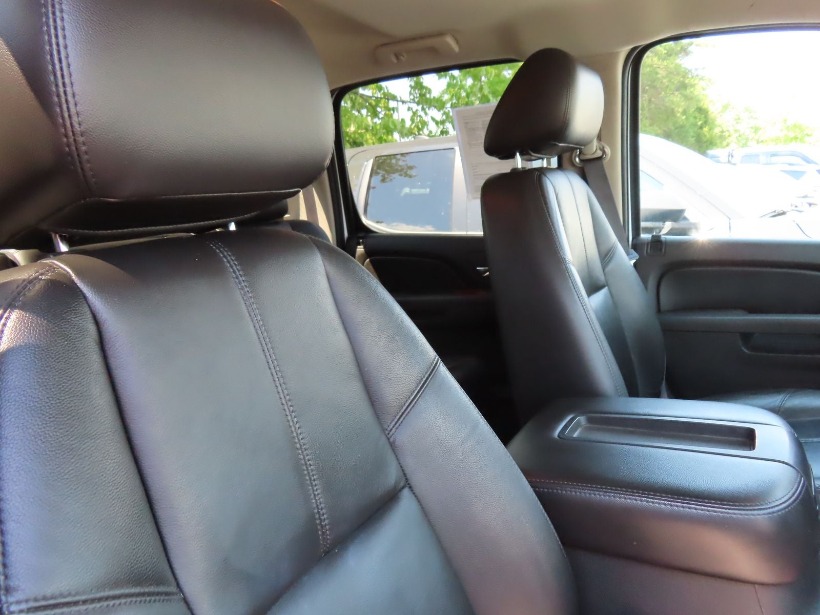 2011 Chevrolet Silverado 3500HD LTZ DRW