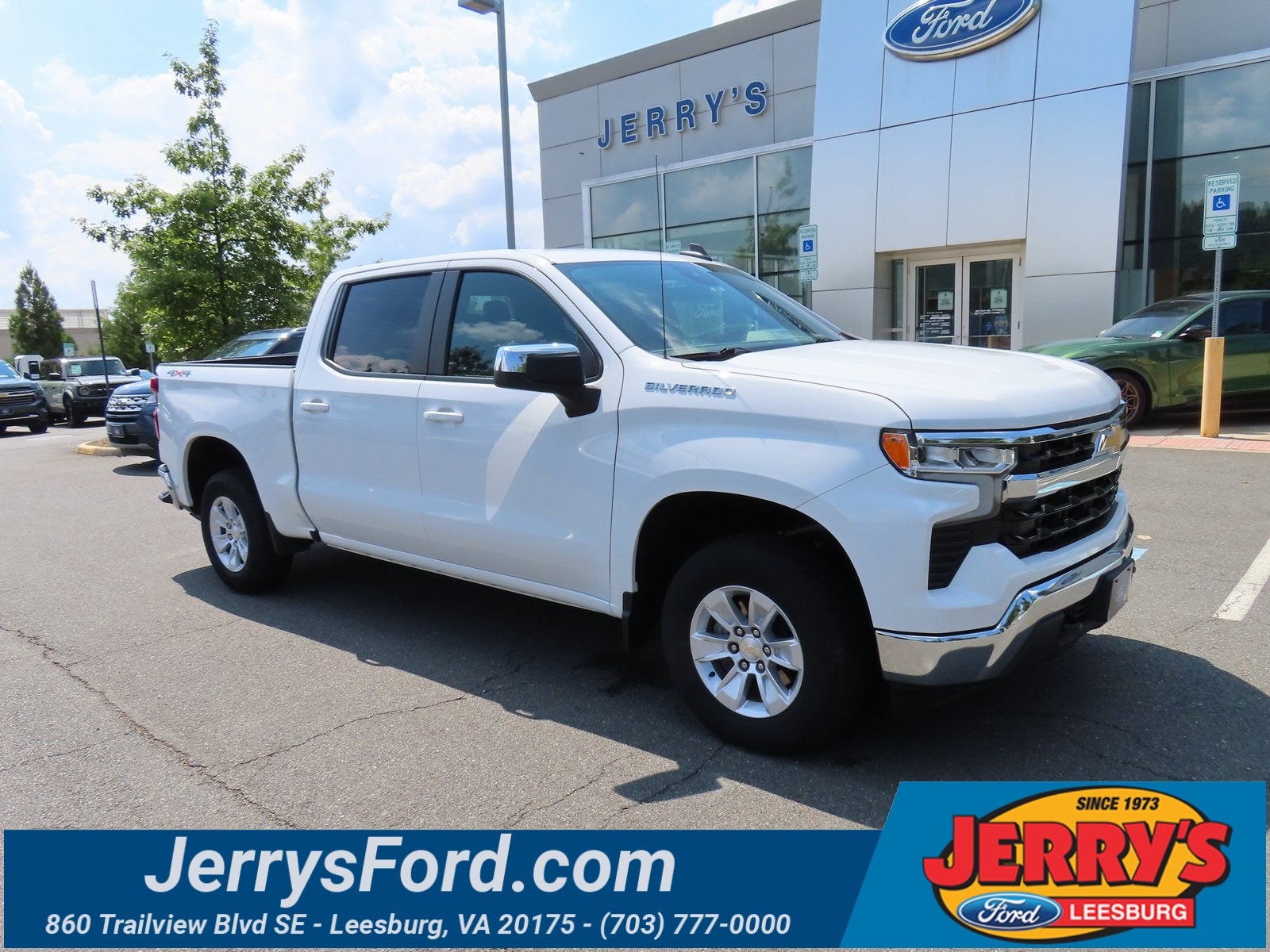 2023 Chevrolet Silverado 1500 LT LT1