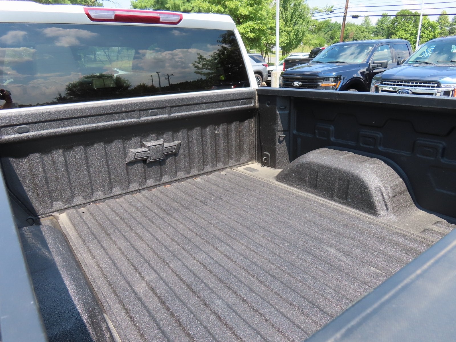 2023 Chevrolet Silverado 1500 LT LT1