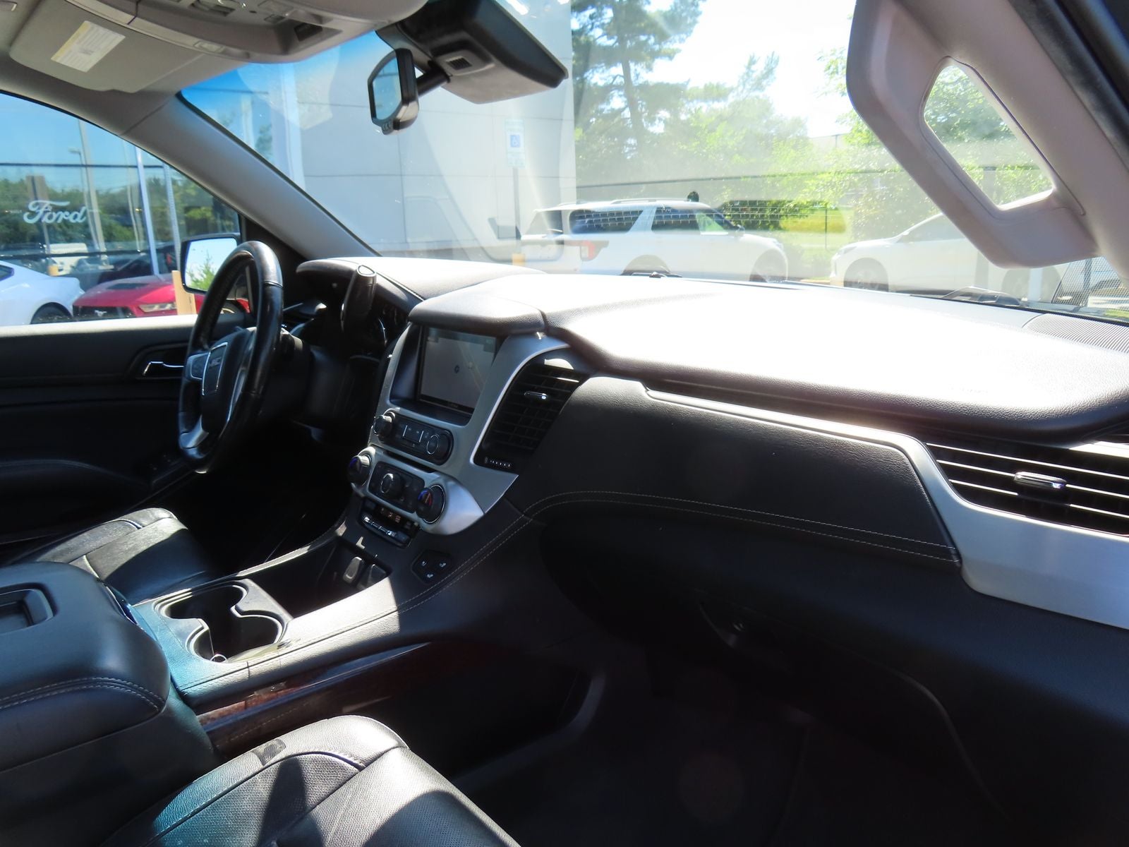 2020 GMC Yukon XL SLT