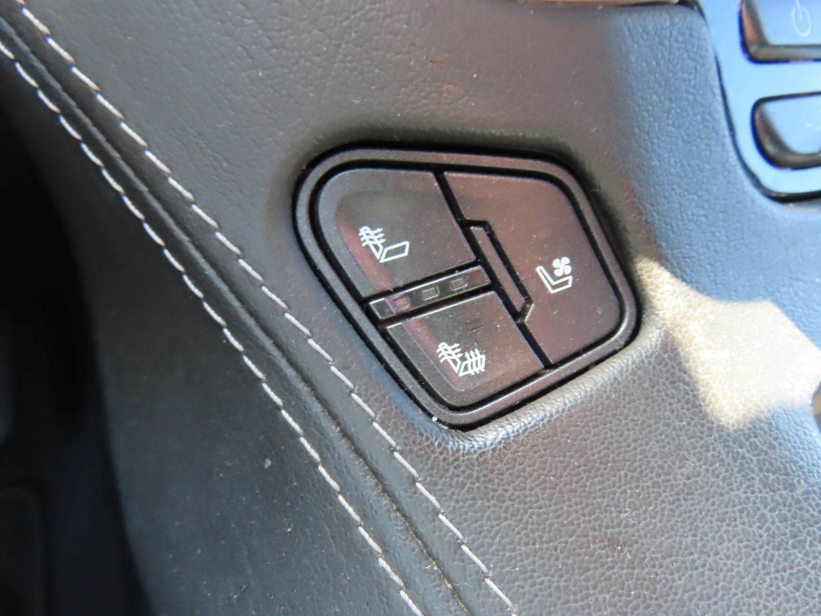 2020 GMC Yukon XL SLT